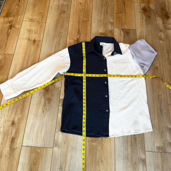 143 Story Women's Button-Up Long Sleeve Gauze Blouse Grey/Cream Med - Picture 4 of 12